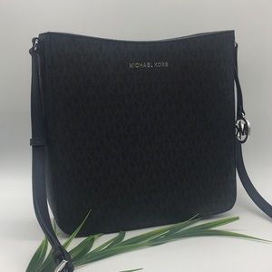 Michael Kors LG MESSENGER Crossbody Black